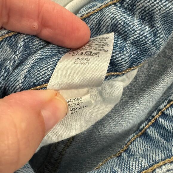 Maurices Goldies Cheeky Slim Boot Cut Jeans High Rise Distressed Plus Size 18 W - Picture 8 of 9